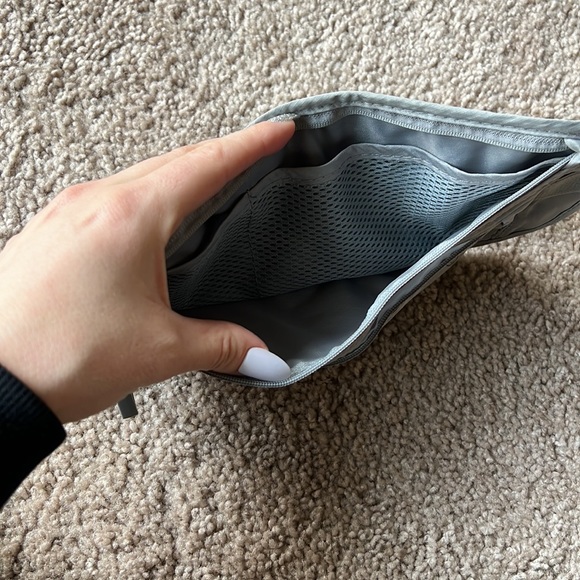 Travelon  money belt bag. - Picture 4 of 6